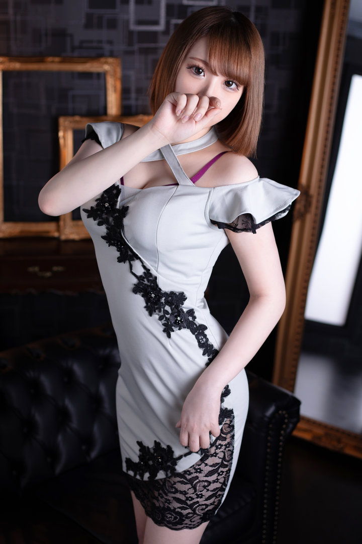 葉山レイラ 最高級VIPデリヘル Lumière -ルミエール-